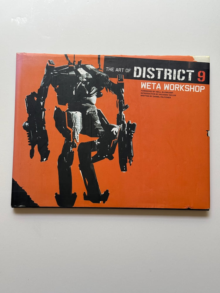 The Art of District 9: Weta Workshop – Gallery Bon Bon