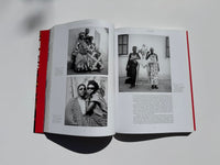 African-Print Fashion Now!: A Story of Taste, Globalization, and Style.