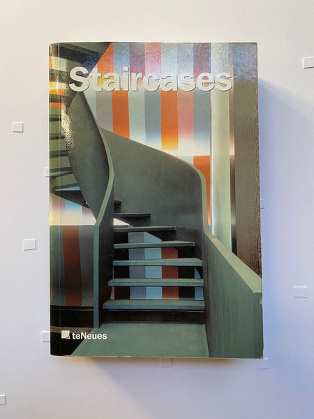 Staircases : = Treppen = Escaliers = Escaleras