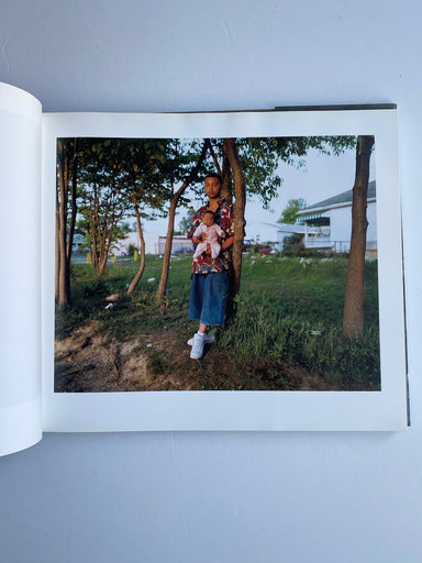 Stranger Passing: Joel Strenfeld – Gallery Bon Bon